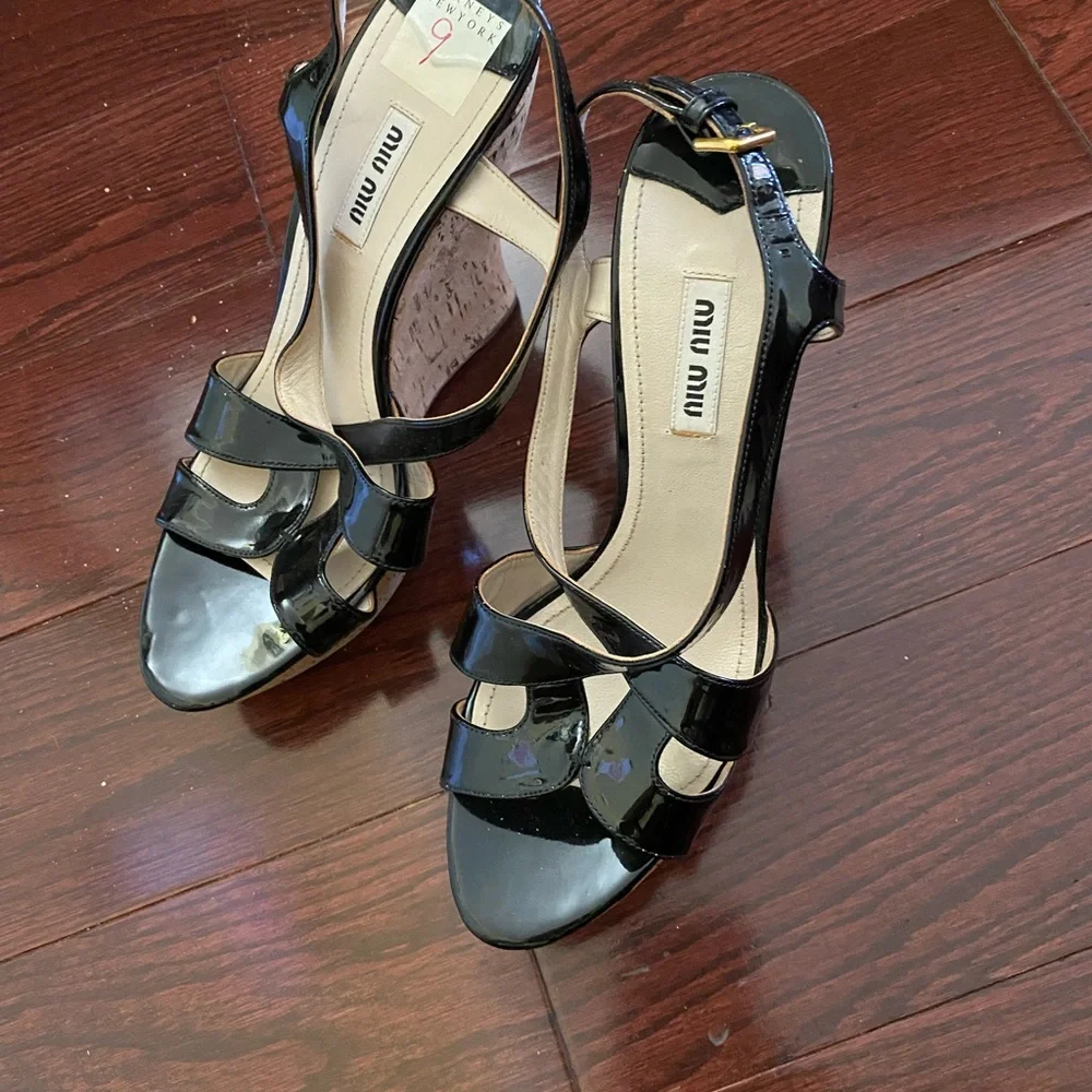 MUI MUI Black Patent Leather Wedge Cork Heel Sandals - Picture 9 of 14